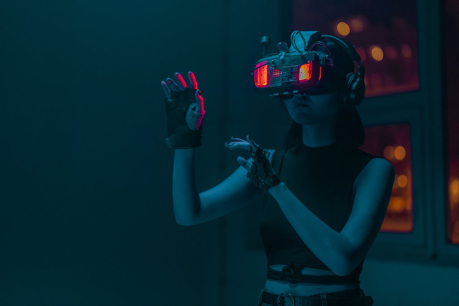 Exploring the Diverse Applications of Modern VR Headsets